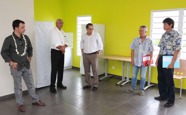 Le ministre de l’Equipement visite la résidence internationale de l’UPF