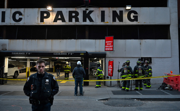 Un mort dans l'effondrement d'un parking à New York