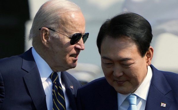 Biden déroule le tapis rouge pour l'allié sud-coréen