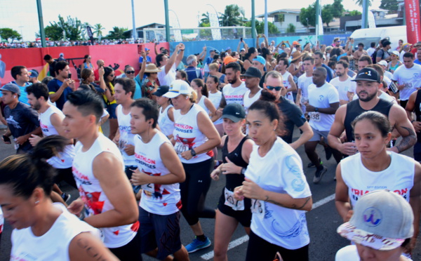 Les lycéens de La Mennais remportent un Triathlon des entreprises record