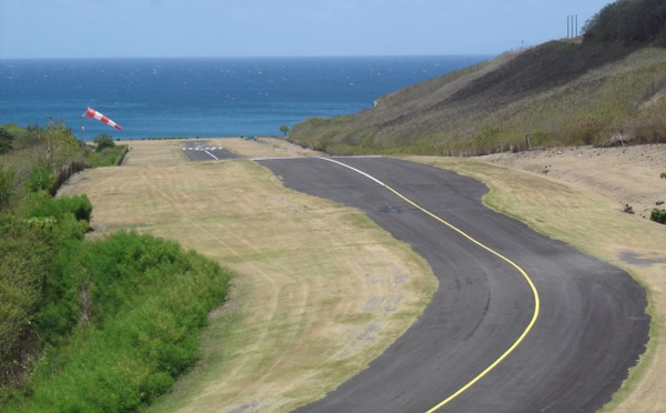 Evasan depuis Ua Pou : l'équipage du Casa de l'armée a fait des prouesses