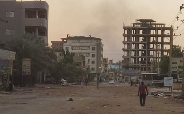 Soudan: les combats font rage malgré les menaces de sanctions américaines