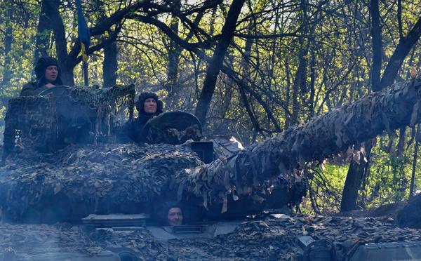 Ukraine: des combats "féroces" se poursuivent à Bakhmout, selon le groupe Wagner