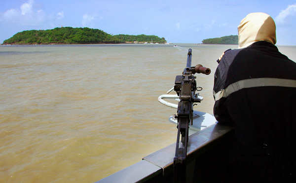 En Nouvelle-Calédonie, l'ultime sortie du patrouilleur P400