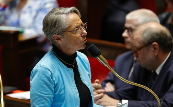 Immigration: le gouvernement veut finalement un projet de loi en juillet, après des concertations