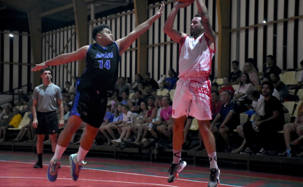 Excelsior reprend la main en finale