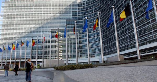 Appel à candidatures pour un stage de 6 mois à Bruxelles en 2015