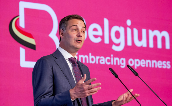 Libération de trois Européens détenus en Iran après une médiation de la Belgique