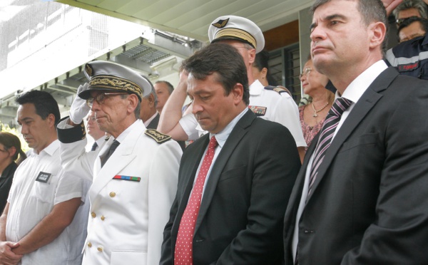 Minute de silence ce midi dans les édifices publics
