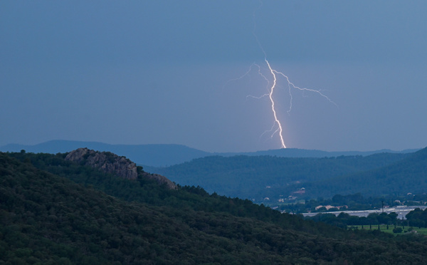 Une vague d'orages traverse la France, entrainant inondations et coupures de courant