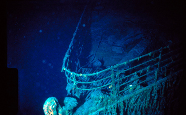 Poursuite des recherches pour retrouver un submersible visitant l'épave du Titanic