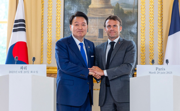 Paris et Séoul veulent renforcer leurs liens économiques
