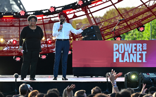 "Nous n'avons que cette planète", sauvons-la, implore la Première ministre de la Barbade