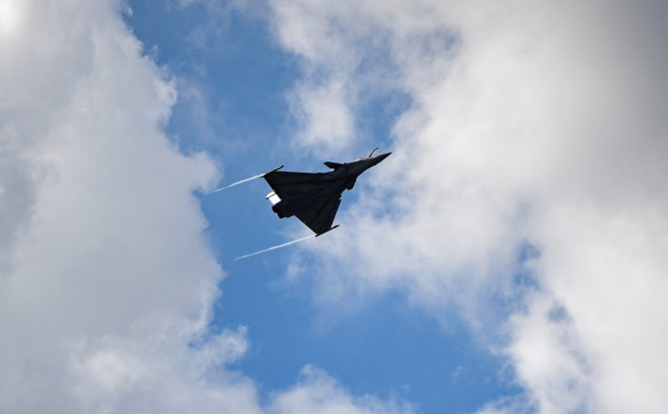 Des colis de drogue largués sur l'Ardèche après une chasse aérienne rocambolesque