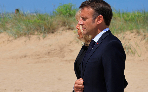 Après les émeutes, le remaniement de nouveau dans toutes les têtes