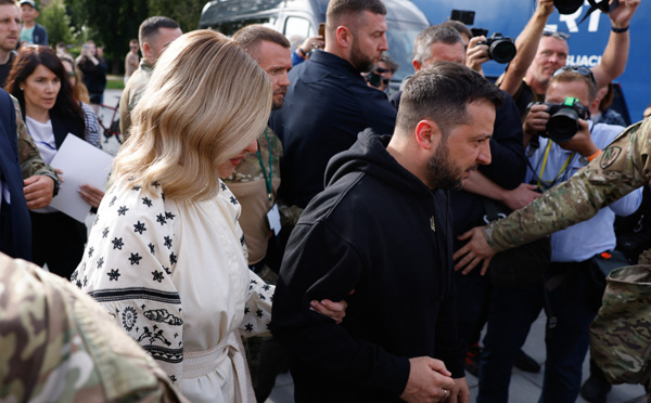 Zelensky met la pression sur l'Otan, dénonce les tergiversations des Alliés