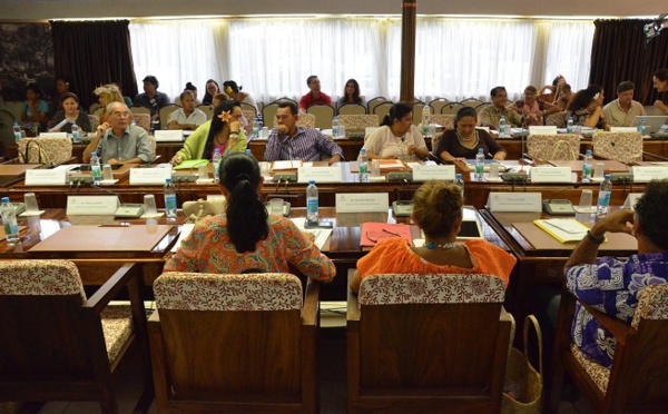 Les institutions du Pays sont-elles au ralenti ?