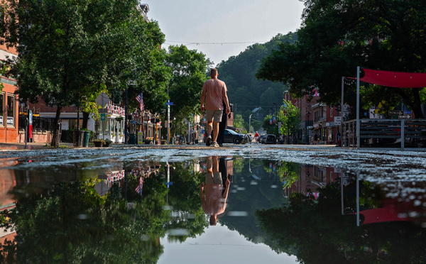Evacuations dans le nord-est des Etats-Unis, touché par des inondations "historiques"
