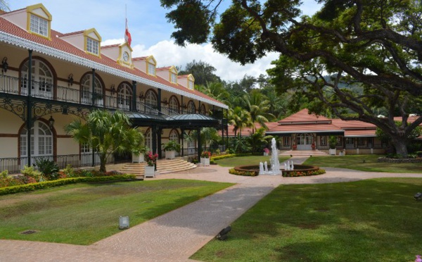 Autonomie : le Tahoera'a veut réécrire le statut