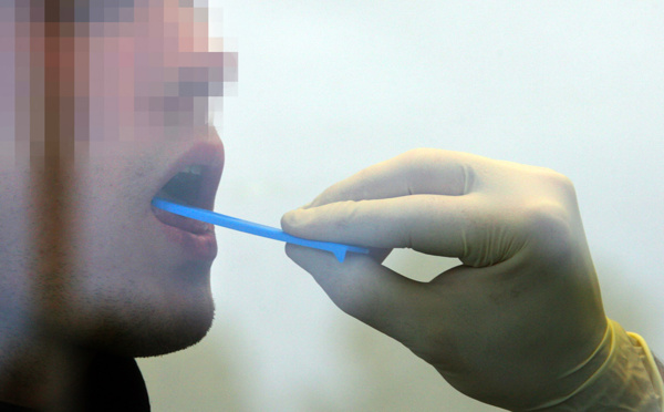 Drogues au volant: le gouvernement durcit le ton et suspend le permis