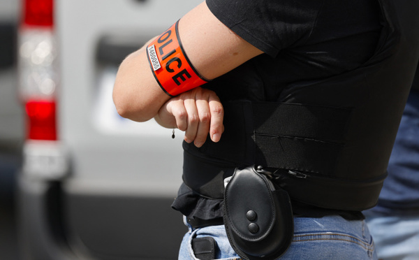 Marseille: quatre policiers déférés en vue de leur mise en examen pour violences en réunion