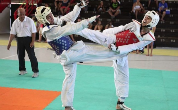 Taekwondo – championnat de Polynésie : une victoire expéditive pour le grand Tuarai Hery.