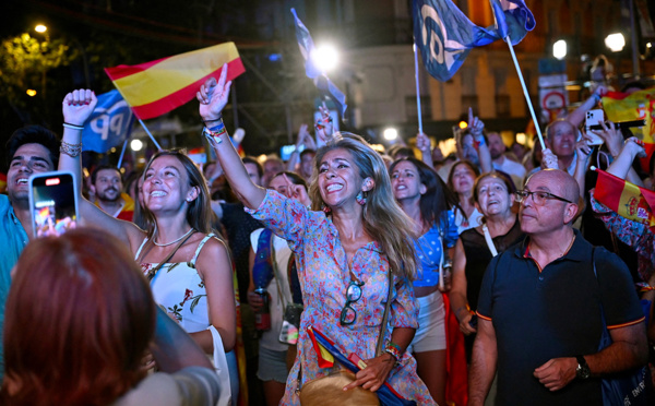 Sans majorité après les législatives, l'Espagne en plein casse-tête politique