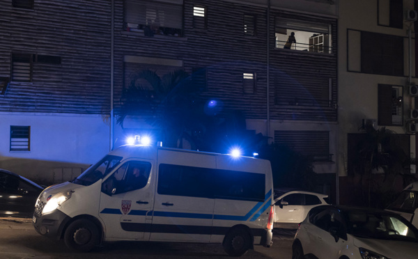 Mayotte: un policier mis en examen pour violences avec arme