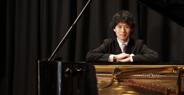 Kotaro Fukuma, grand pianiste Japonais, en concert au Conservatoire et au Méridien Tahiti