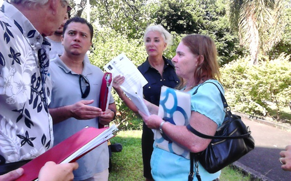 Education : les syndicats boudent la commission paritaire