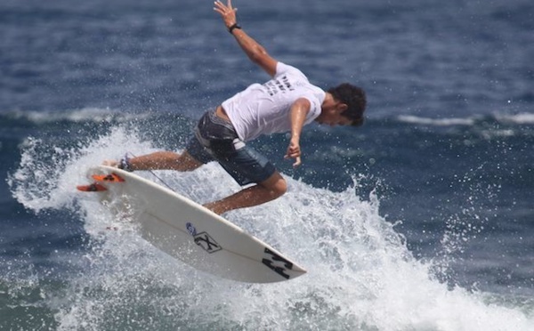 Surf – Hurley Australian Open : Mateia Hiquily, qualifié pour le round 5, doit affronter à nouveau Mick Fanning.