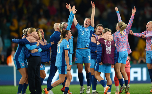 Mondial: première finale pour l'Angleterre qui élimine l'Australie