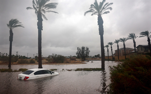Tempête tropicale Hilary : risques de crues éclair en Californie frappée par des pluies diluviennes