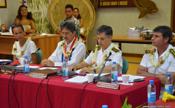 Arue présente ses projets au haut-commissaire