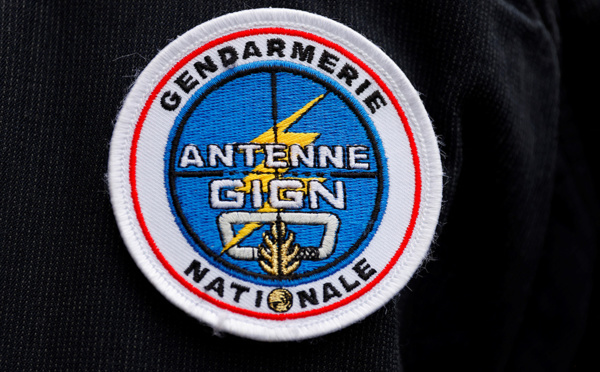 Policière tuée en pleine rue en Savoie: l'ex-mari interpellé