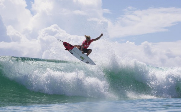 Surf – Quiksilver Pro Gold Coast : Michel Bourez au round 2, Kelly Slater sous noté ?