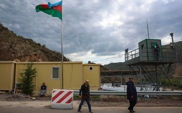 Dissolution du Nagorny Karabakh, territoire déserté par les Arméniens