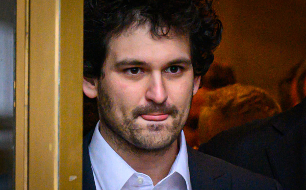 L'ex-star des cryptomonnaies Sam Bankman-Fried jugé pour fraude à New York