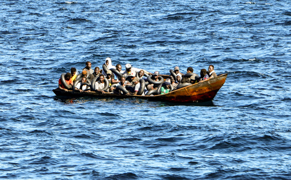 Accord des Vingt-Sept sur la réforme migratoire, avant un sommet à Grenade