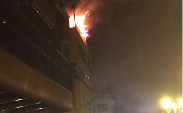 Un incendie dévaste le 4ème étage de l’immeuble du club 106