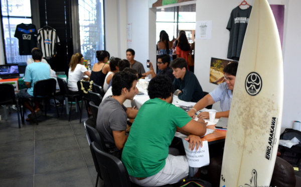 Les BTS en Commerce International s'entraînent à exporter les produits polynésiens