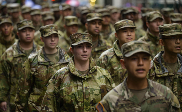 Israël-Hamas: 2.000 militaires américains placés en état d'alerte pour un éventuel déploiement dans la région