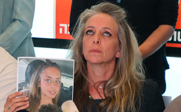A Tel-Aviv, les supplications d'une mère d'otage franco-israélienne