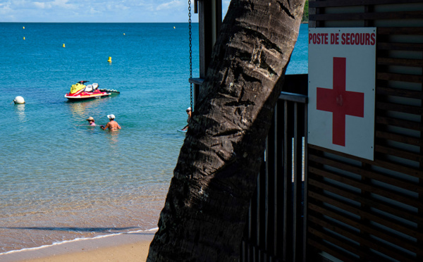 Nouvelle-Calédonie: le tribunal administratif suspend l'abattage des requins