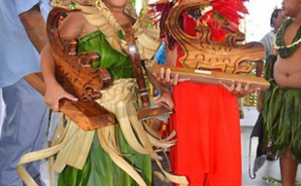 Tefana i Ahurai 1er prix au concours 'Orero de la circonscription 8