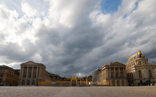 Huit mois de prison avec sursis pour une alerte à la bombe à Versailles