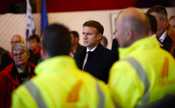 Tempête Ciaran: la France répare les dégâts, Macron souhaite un retour à la normale "au plus vite"