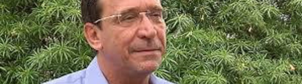 Nouvelle-Calédonie: Gomes (UDI) favorable à "la souveraineté économique"