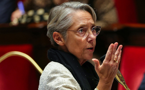 Budget de l'Etat: un nouveau 49.3 pour boucler le premier round à l'Assemblée