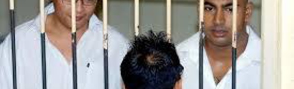 Indonésie: rejet d'un nouveau recours de deux Australiens condamnés à mort